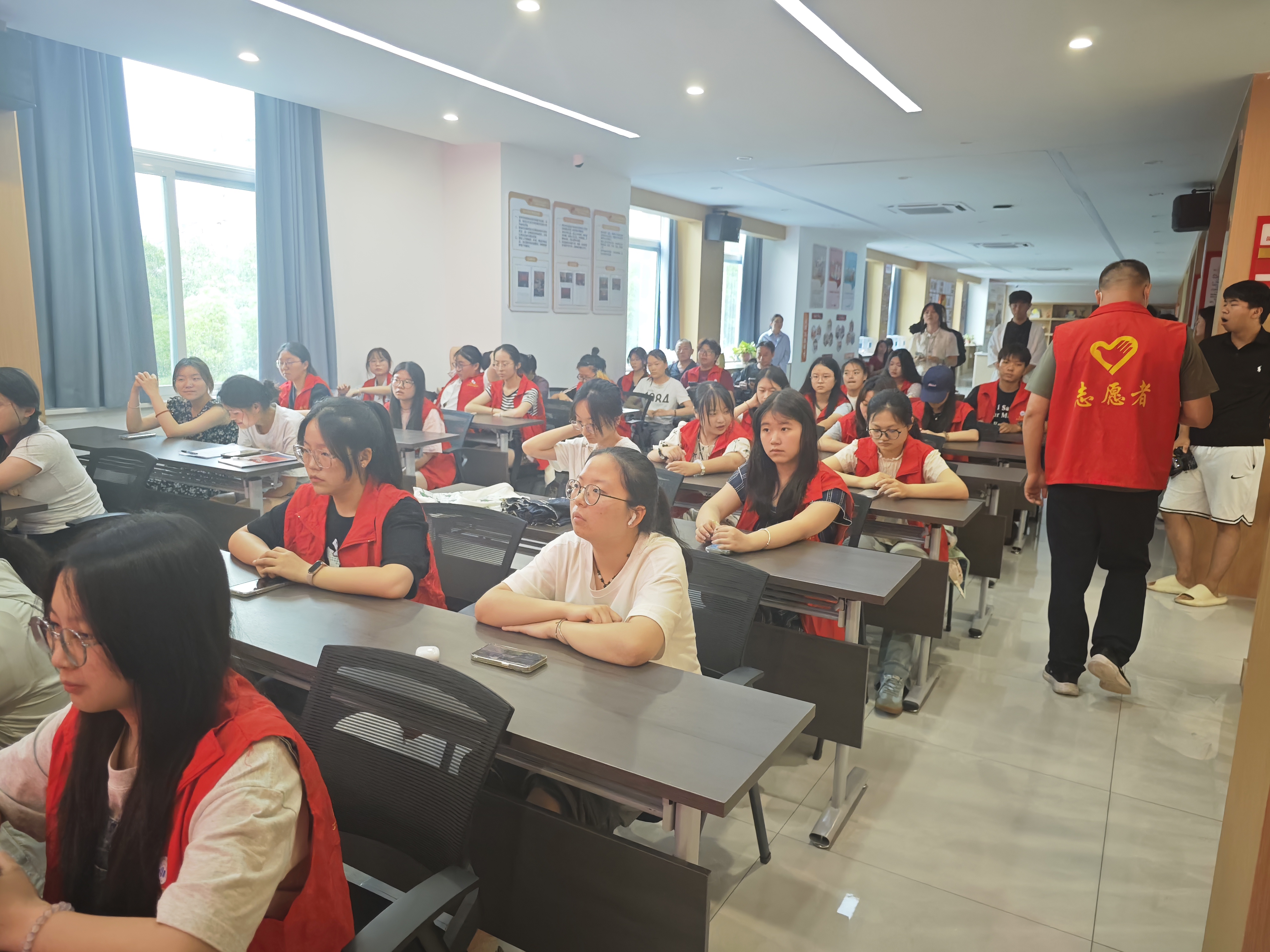 微信图片_20250620151923.jpg